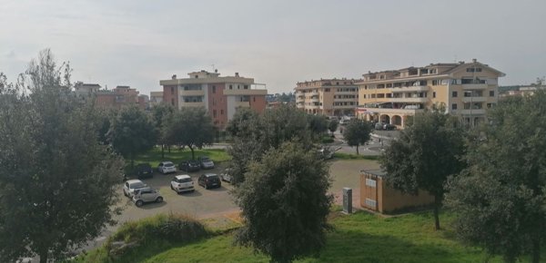 appartamento in vendita a Guidonia Montecelio in zona Guidonia