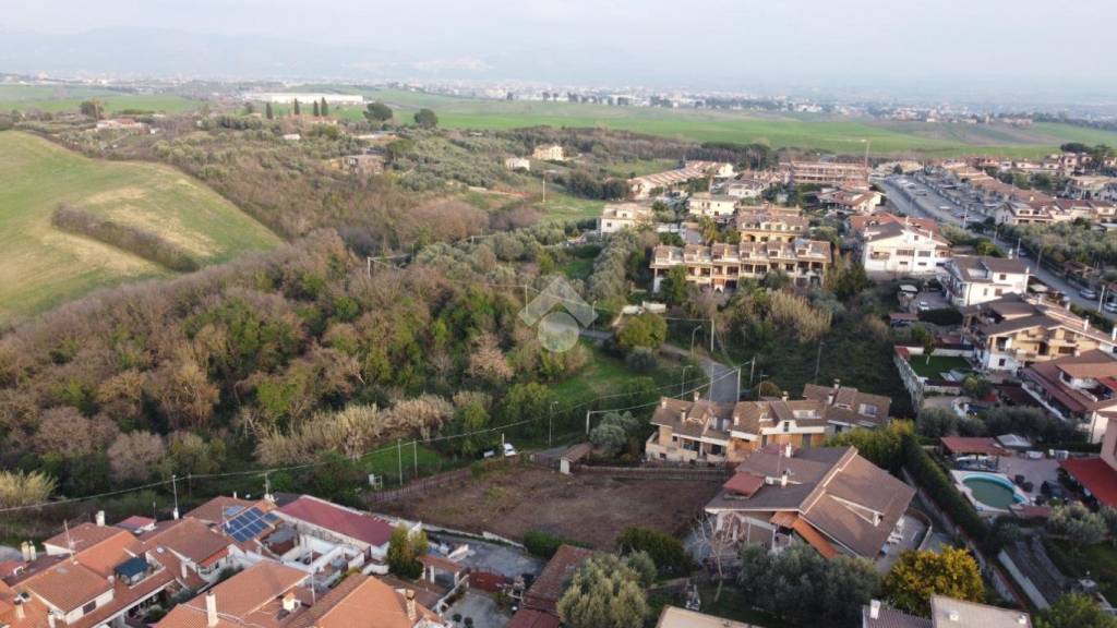 terreno agricolo in vendita a Guidonia Montecelio in zona Marco Simone