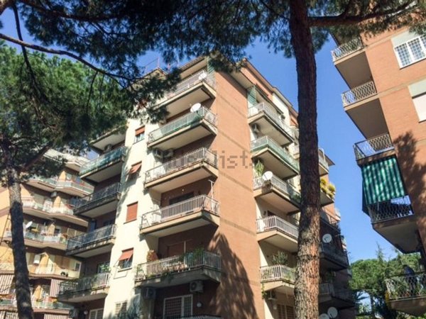 appartamento in vendita a Guidonia Montecelio in zona Guidonia