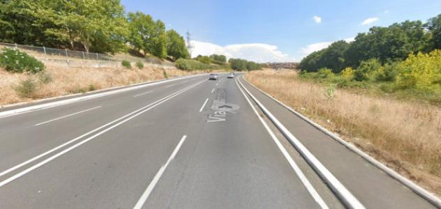 locale commerciale in vendita a Guidonia Montecelio in zona Marco Simone