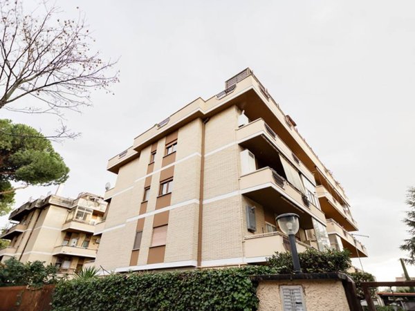 appartamento in vendita a Guidonia Montecelio in zona Colleverde