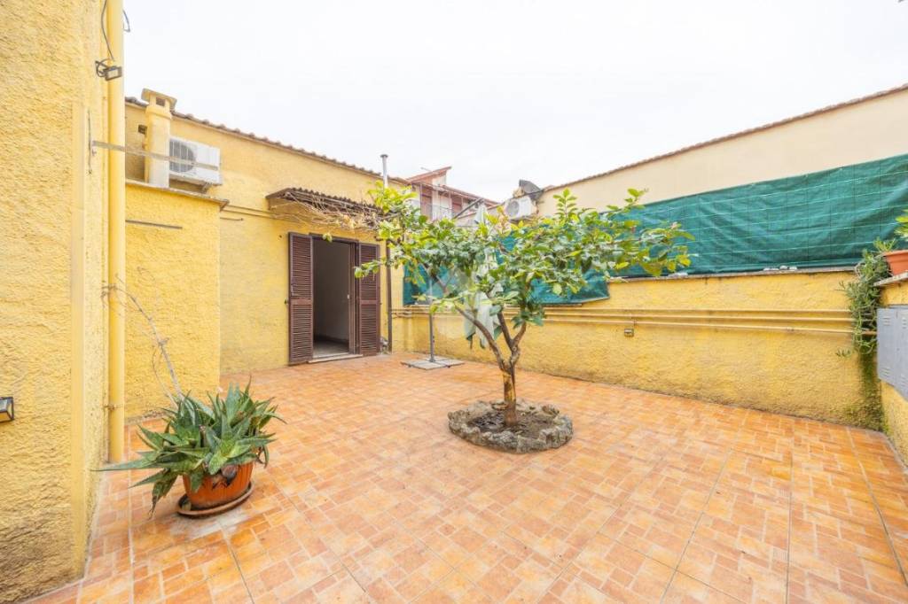 appartamento in vendita a Guidonia Montecelio in zona Villanova