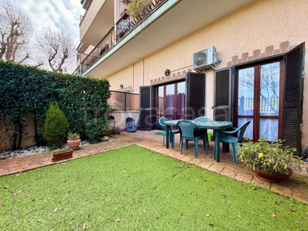 appartamento in vendita a Guidonia Montecelio in zona Marco Simone