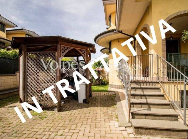casa indipendente in vendita a Guidonia Montecelio in zona Montecelio