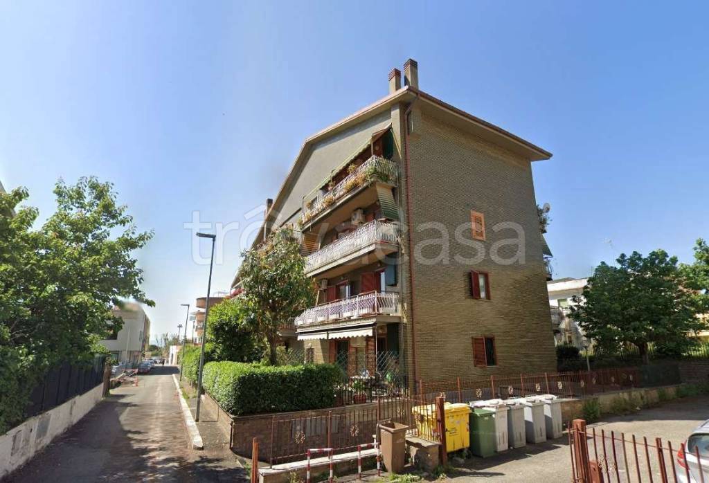 appartamento in vendita a Guidonia Montecelio in zona Montecelio