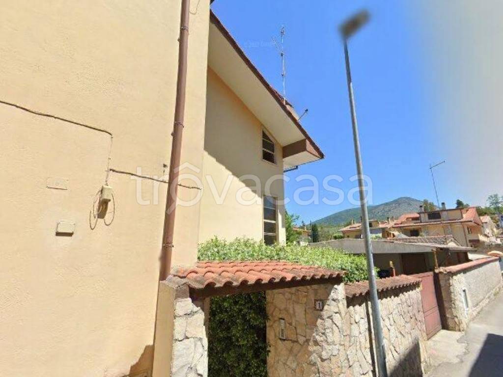 appartamento in vendita a Guidonia Montecelio in zona La Botte