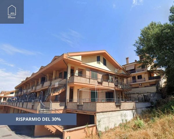 appartamento in vendita a Guidonia Montecelio in zona Pichini