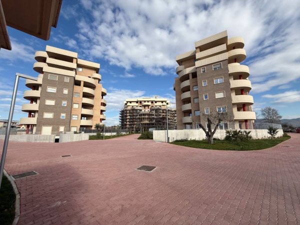 appartamento in vendita a Guidonia Montecelio in zona Guidonia