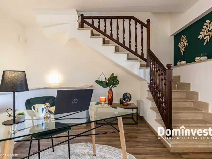casa indipendente in vendita a Guidonia Montecelio in zona Marco Simone