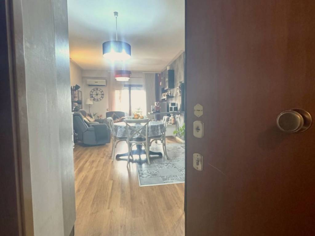 appartamento in vendita a Guidonia Montecelio in zona Guidonia