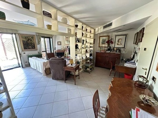 casa indipendente in vendita a Guidonia Montecelio in zona Marco Simone