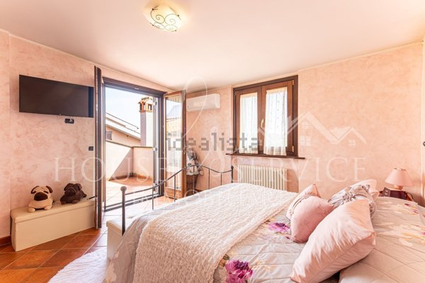 casa indipendente in vendita a Guidonia Montecelio