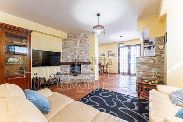 casa indipendente in vendita a Guidonia Montecelio