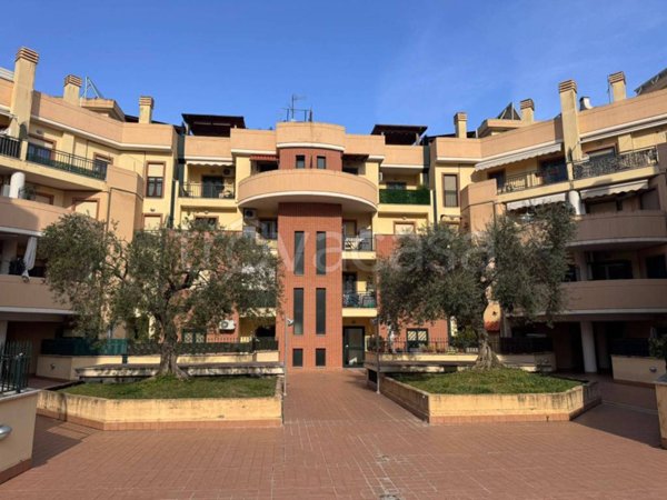 appartamento in vendita a Guidonia Montecelio