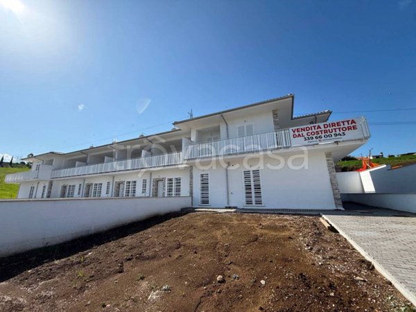 casa indipendente in vendita a Guidonia Montecelio in zona Montecelio