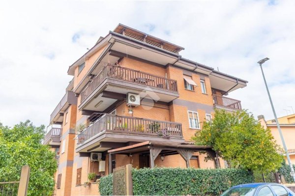 appartamento in vendita a Guidonia Montecelio in zona Setteville