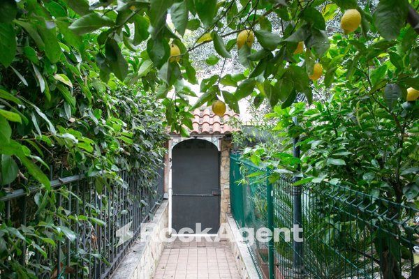 appartamento in vendita a Guidonia Montecelio in zona Setteville