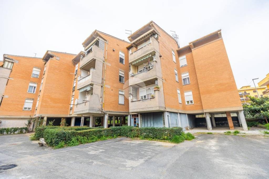 appartamento in vendita a Guidonia Montecelio