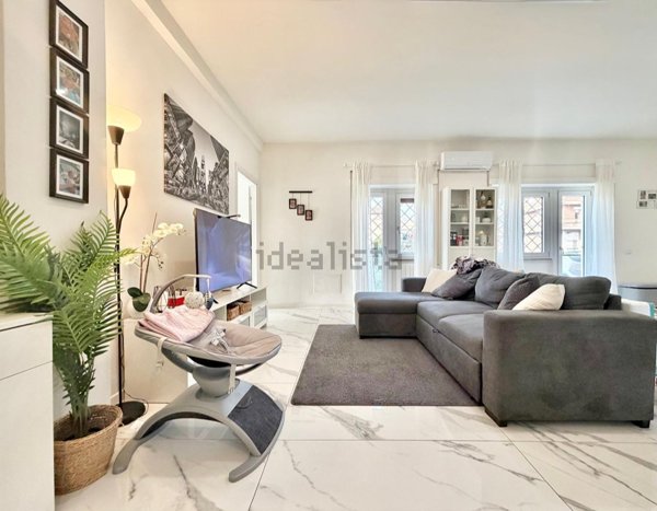 appartamento in vendita a Guidonia Montecelio in zona Villalba