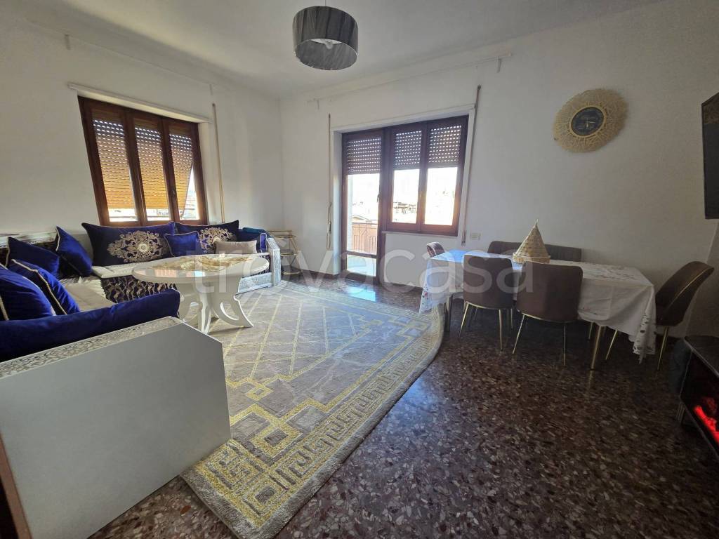 appartamento in vendita a Guidonia Montecelio in zona Villalba