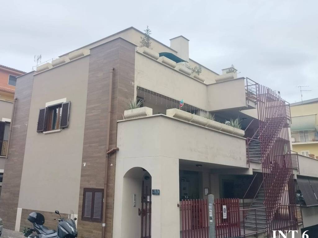 appartamento in vendita a Guidonia Montecelio in zona Villalba
