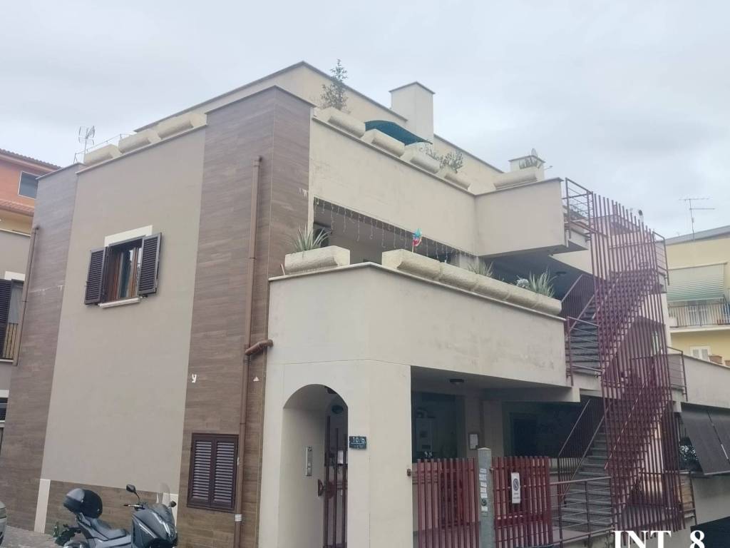 appartamento in vendita a Guidonia Montecelio in zona Villalba