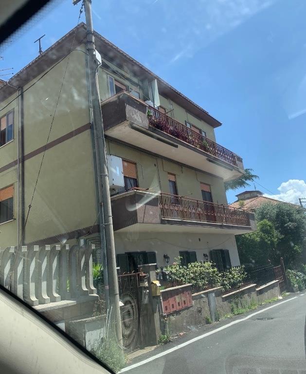 appartamento in vendita a Guidonia Montecelio in zona Colle Fiorito