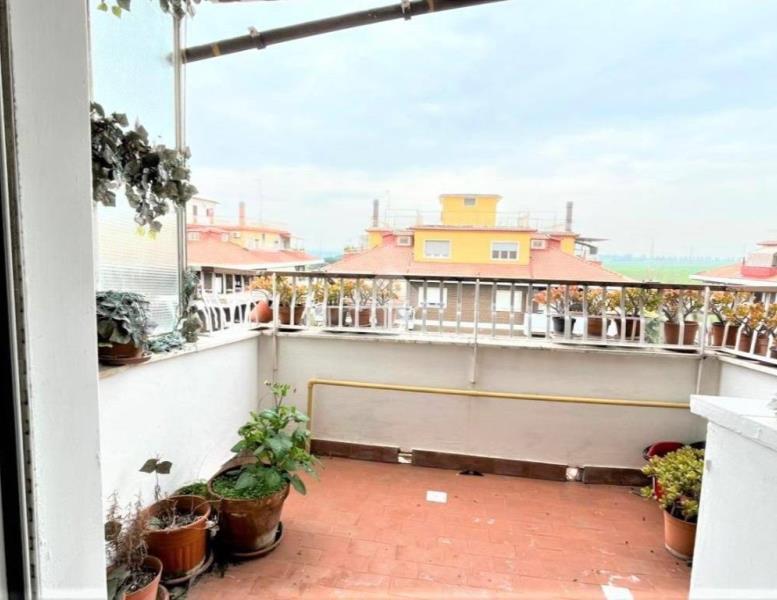 appartamento in vendita a Guidonia Montecelio in zona Colleverde
