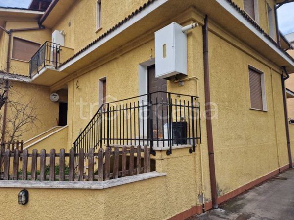 appartamento in vendita a Guidonia Montecelio in zona Villanova