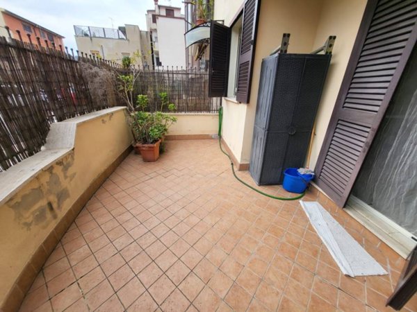 appartamento in vendita a Guidonia Montecelio in zona Villalba