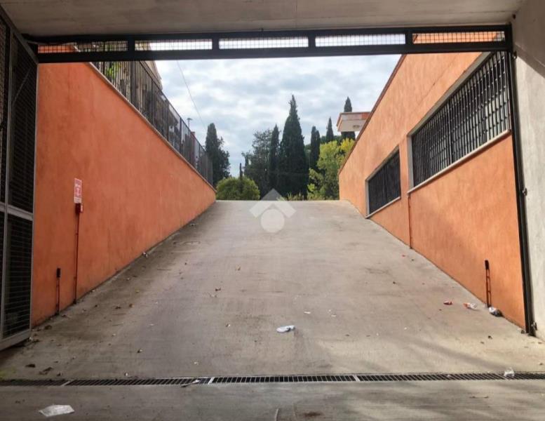 ufficio in vendita a Guidonia Montecelio