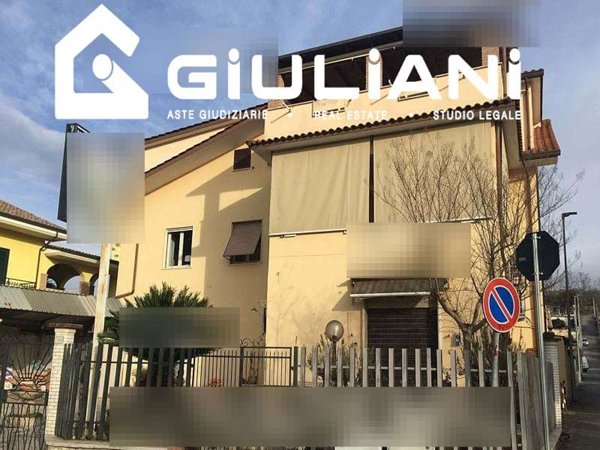 appartamento in vendita a Guidonia Montecelio in zona La Botte