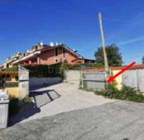 appartamento in vendita a Guidonia Montecelio in zona Pichini