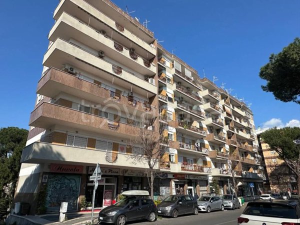 appartamento in vendita a Guidonia Montecelio in zona Colleverde