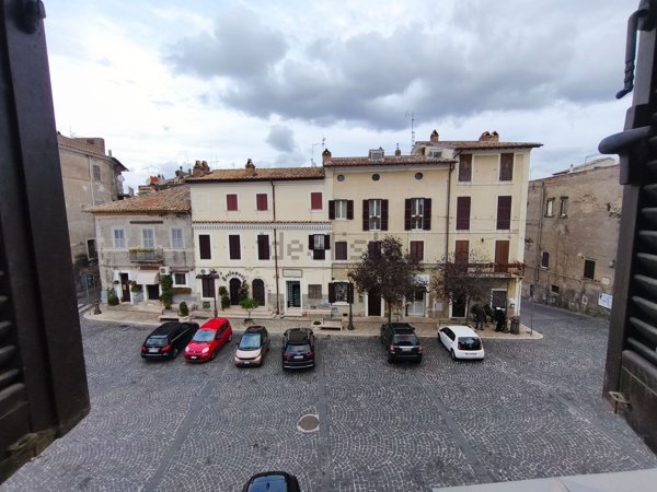 appartamento in vendita a Guidonia Montecelio in zona Montecelio