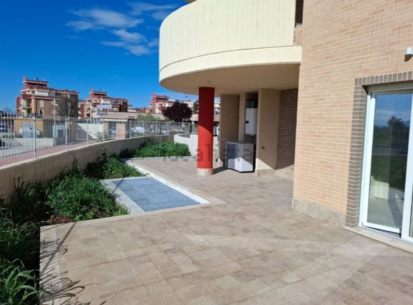 appartamento in vendita a Guidonia Montecelio in zona Guidonia