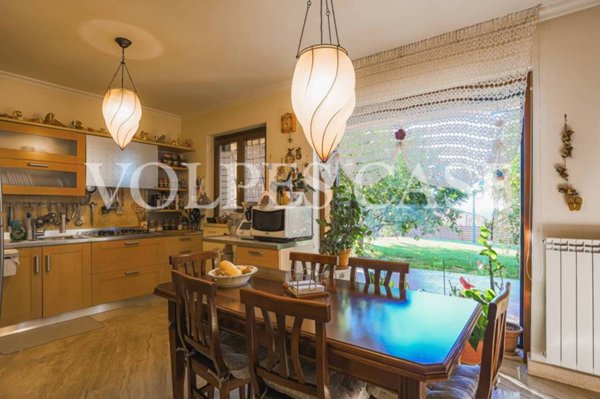 casa indipendente in vendita a Guidonia Montecelio