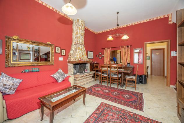 casa indipendente in vendita a Guidonia Montecelio in zona Pichini