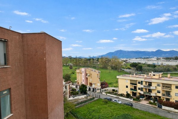 appartamento in vendita a Guidonia Montecelio