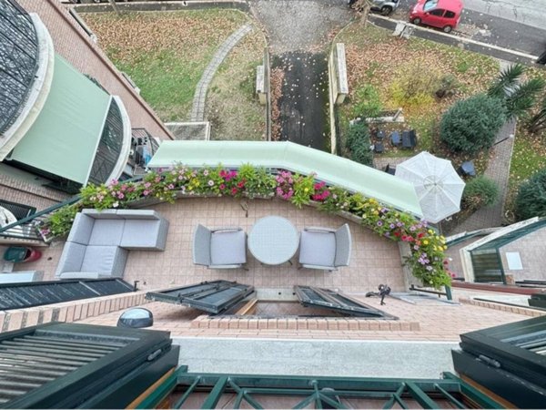 appartamento in vendita a Guidonia Montecelio in zona Guidonia