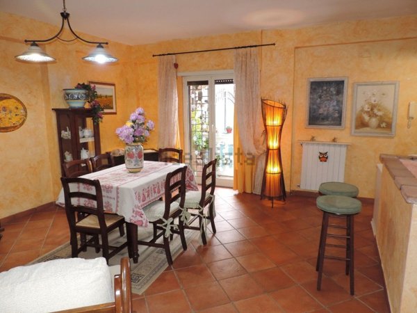 appartamento in vendita a Guidonia Montecelio in zona Guidonia