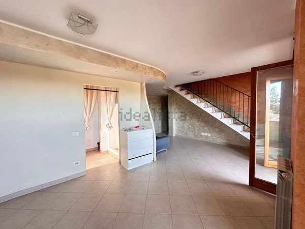 appartamento in vendita a Guidonia Montecelio in zona Guidonia