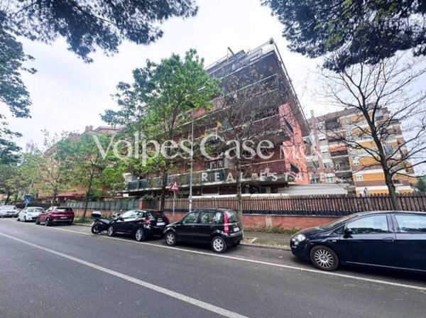 appartamento in vendita a Guidonia Montecelio in zona Colleverde