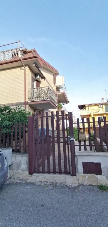 appartamento in vendita a Guidonia Montecelio in zona Villanova