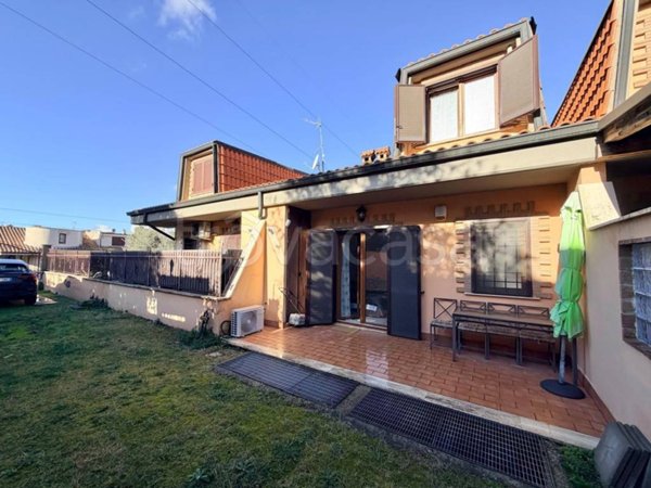 casa indipendente in vendita a Guidonia Montecelio