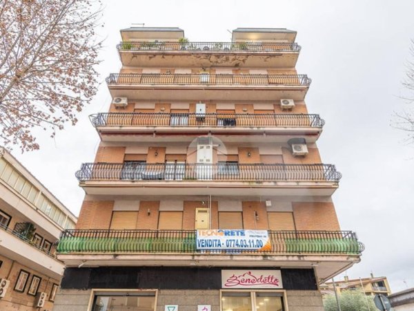 appartamento in vendita a Guidonia Montecelio