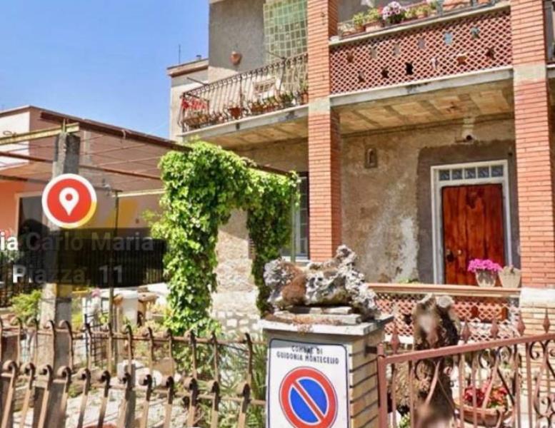 appartamento in vendita a Guidonia Montecelio in zona Guidonia