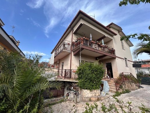 appartamento in vendita a Guidonia Montecelio