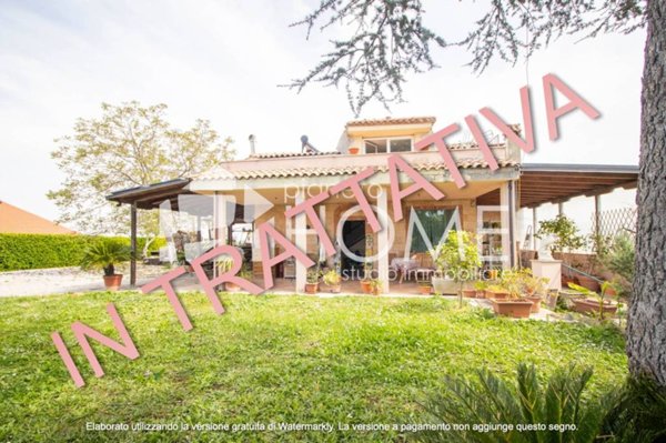 casa indipendente in vendita a Guidonia Montecelio in zona Marco Simone
