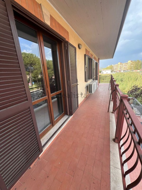 appartamento in vendita a Guidonia Montecelio